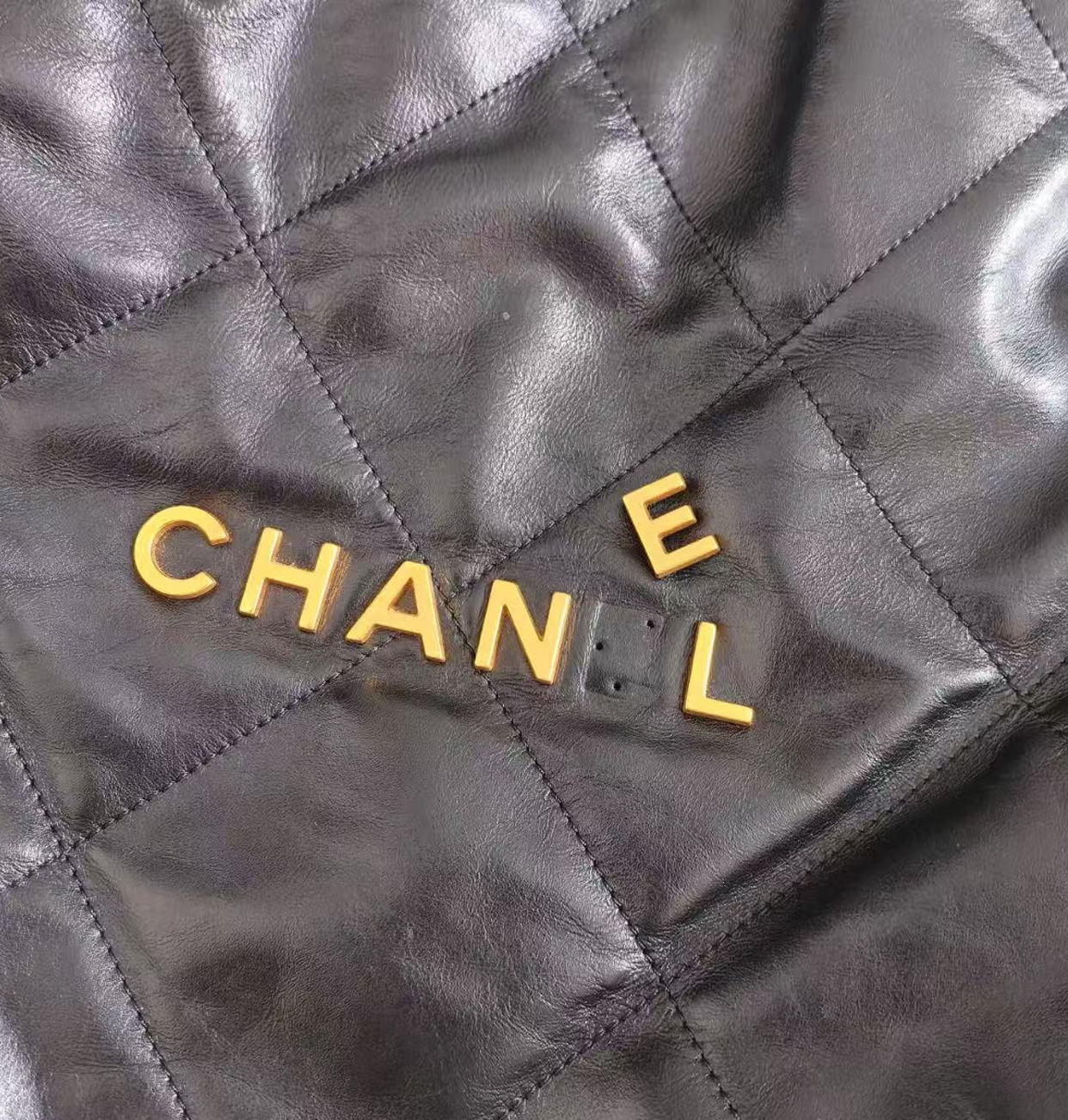 CHANEL 五金扣斷裂維修
